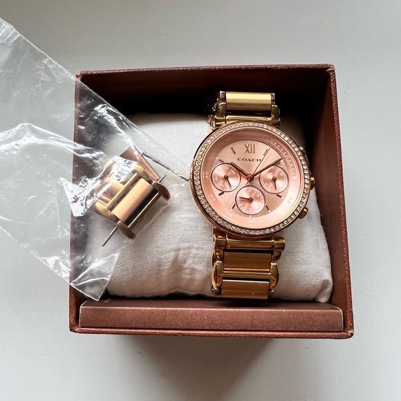 Coach Wrist Link Watch - Picture 3 of 3